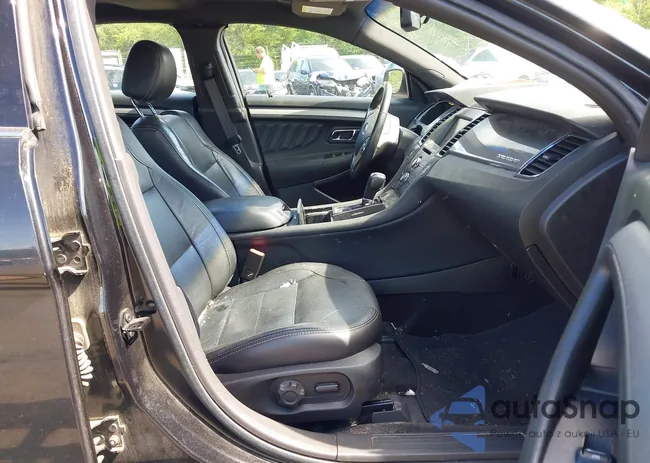 1FAHP2E88FG181055: 42307640