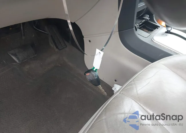 2C8GF68474R335175: 42307756