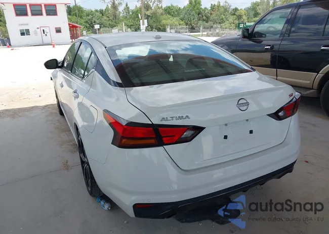 1N4BL4CV5PN340441: 42306784