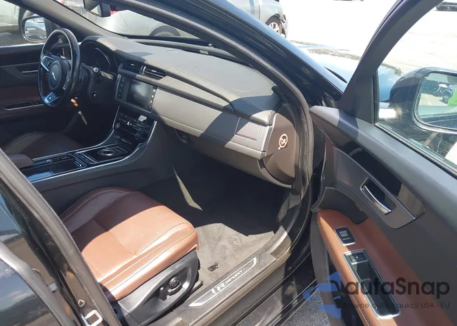 SAJBF4BV2GCY03006: 42308258