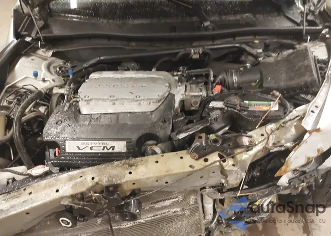 1HGCP3F89CA028306: 42308312