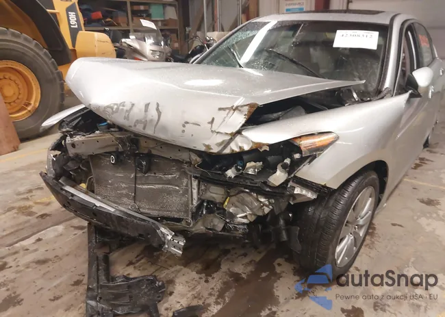 1HGCP3F89CA028306: 42308312