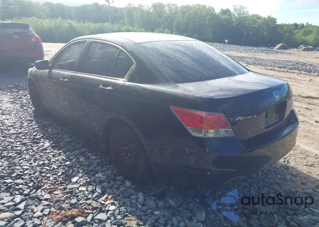 1HGCP2F70AA080700: 42308357