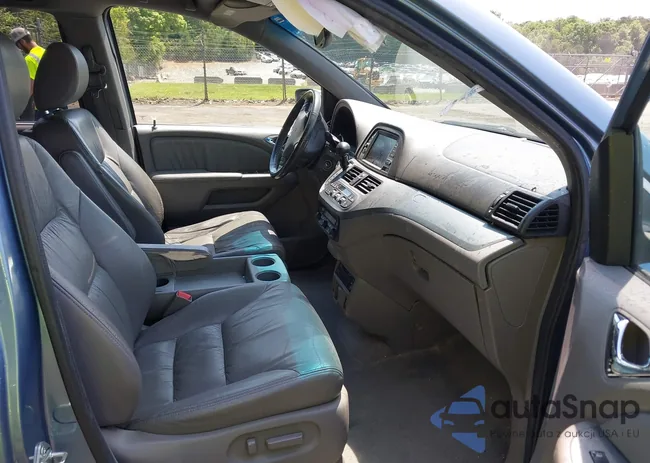 5FNRL38718B021115: 42308373