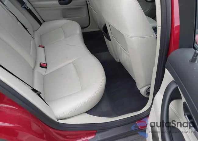 YS3FB49S851014352: 42308376