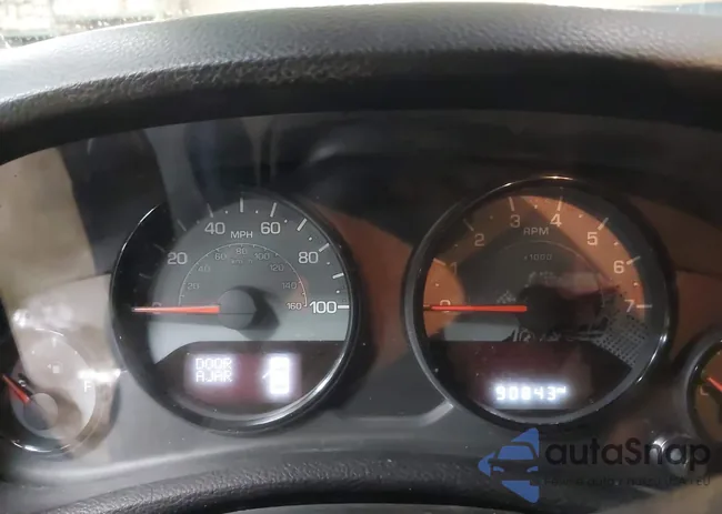 1C4BJWEG8GL256331: 42308392