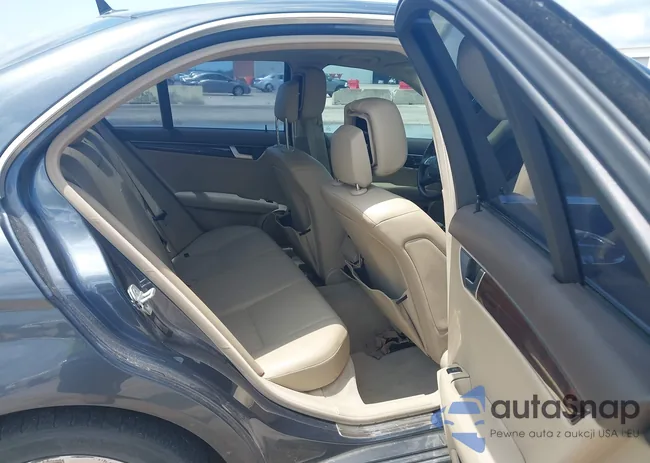 WDDGF4HB1DA864278: 42308417