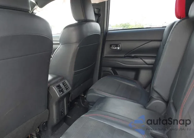 JA4AD3A37LZ036944: 42308550