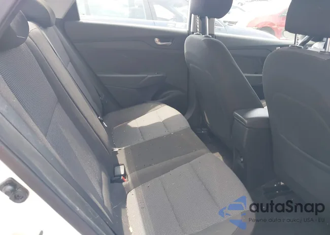 3KPC24A31JE023870: 42308573