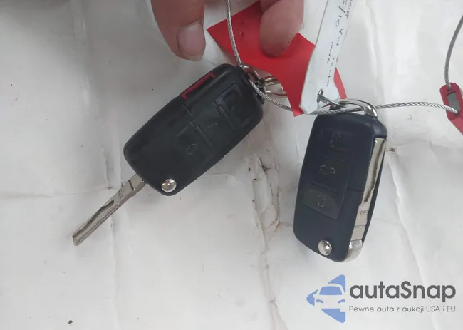 3VWJM71K09M165670: 42308660