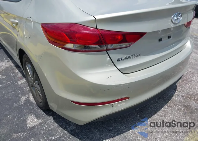 5NPD84LF2JH305697: 42308708