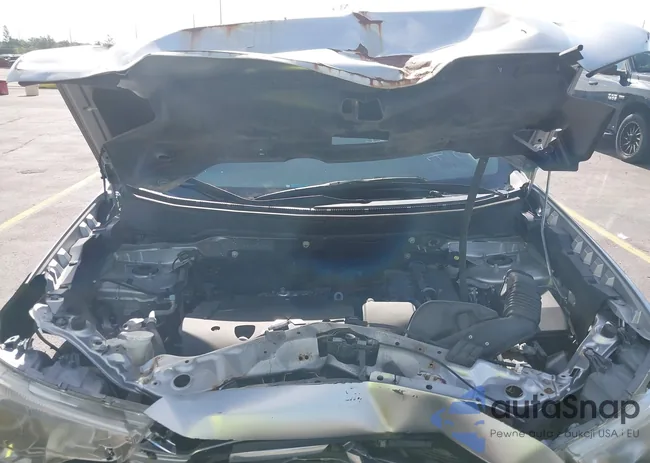 JA4AP3AW7JU002904: 42308738