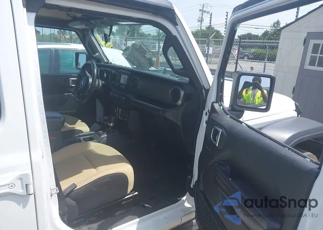 1C4HJXDG3JW129798: 42308773