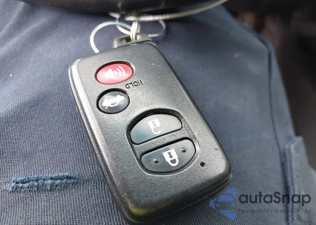 4T1BF3EK4BU228612: 42308775