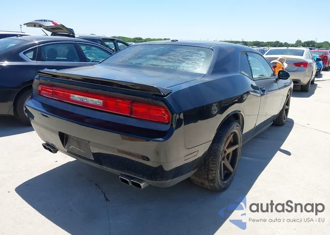 2C3CDYBT9DH515902: 42307804