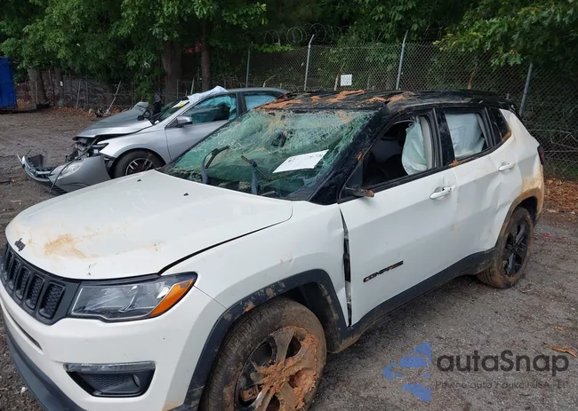 3C4NJCBB2MT555835: 42307826