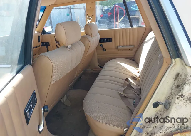 1P3BP36D8GF153166: 42307853