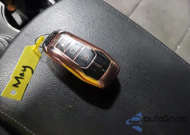 1FM5K8D82HGC15652: 42307868