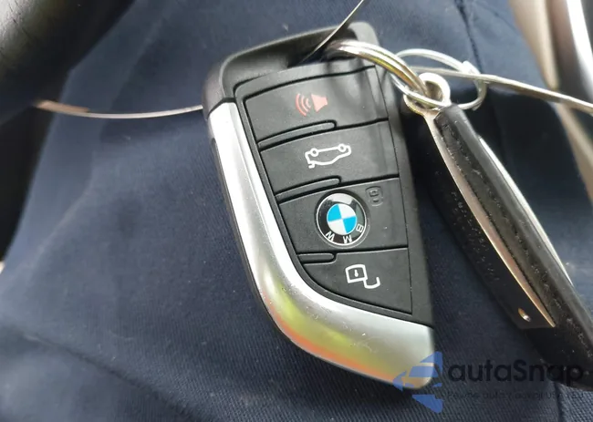 3MW5R7J07M8C10347: 42307942