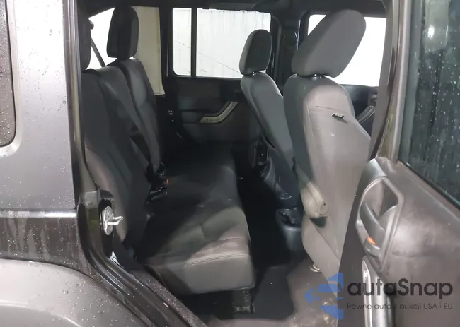 1C4HJWDG5FL670693: 42308088