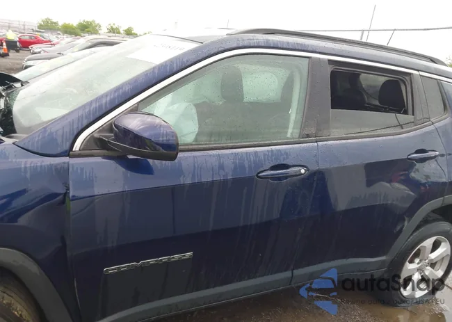 3C4NJDBB9JT480133: 42308119