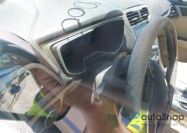 1FA6P0HD2G5121595: 42308133