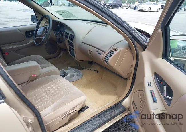 2G4WB52L3S1478165: 42308134