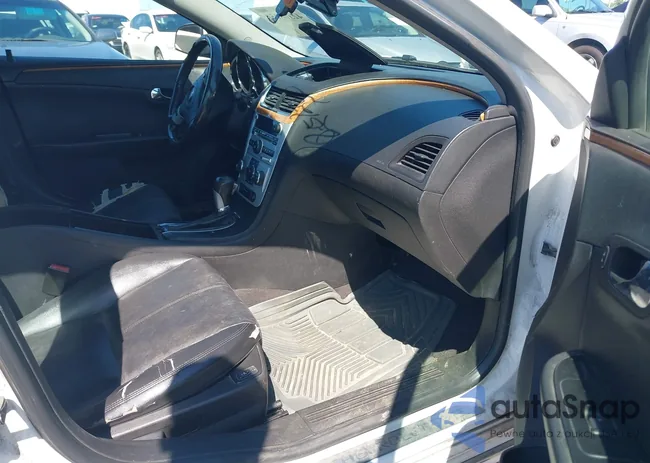 1G1ZD5EU4CF161708: 42308150