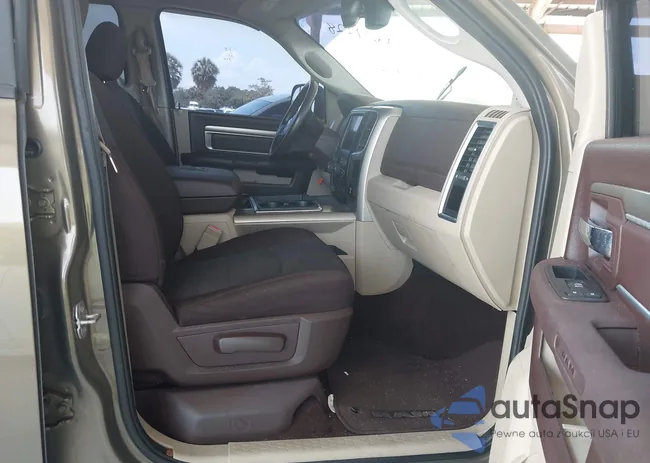 1C6RR6LM0FS591949: 42309228