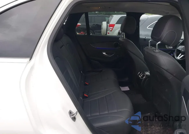 W1N0G8EB8NV368174: 42309233