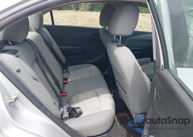 1G1JA5SH2G4128012: 42309332