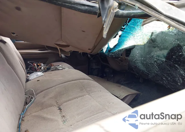 2FTHF26F3TCA56018: 42309337