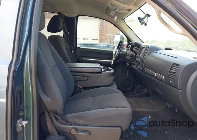 1GCHC296X7E587995: 42309360