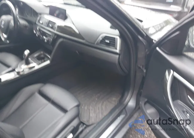 WBA8D9C58JEM34493: 42309425