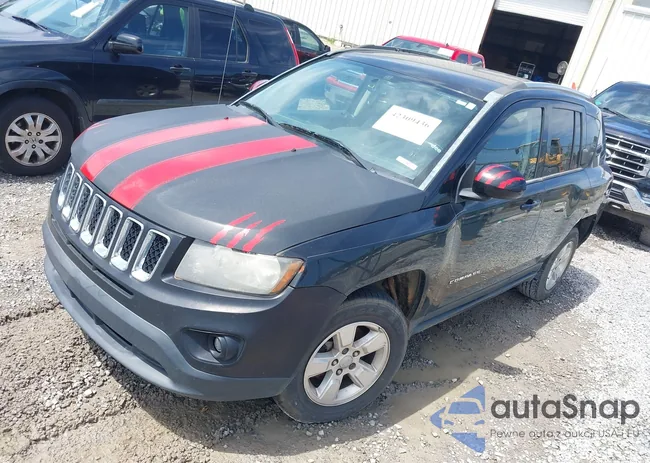 1C4NJCEB8ED650886: 42309436