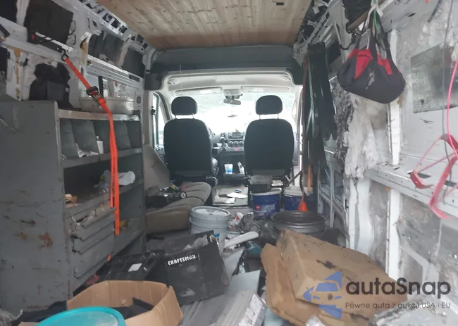 3C6TRVDG4KE541383: 42309591