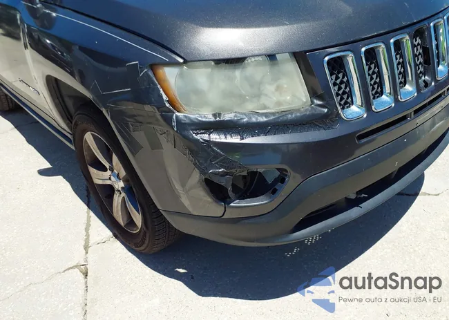 1C4NJCEA4GD720040: 42309629