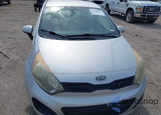 KNADM5A35D6106536: 42308851