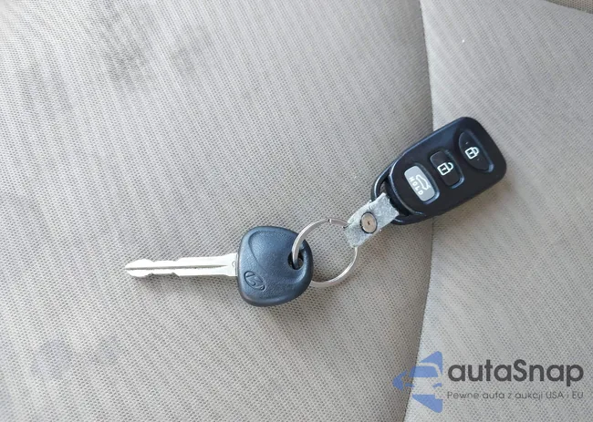 KMHDH4AE2BU084339: 42308978