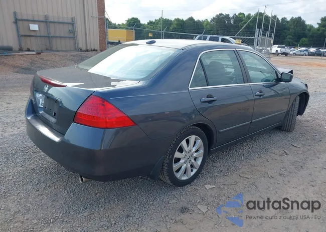 1HGCM66577A104109: 42310205