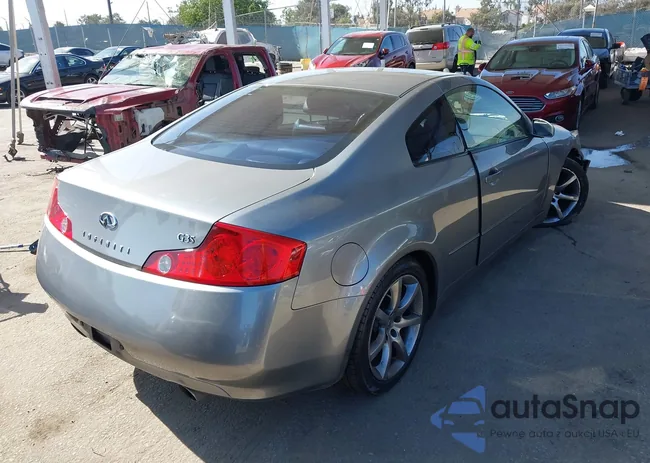 JNKCV54E83M213601: 42310633