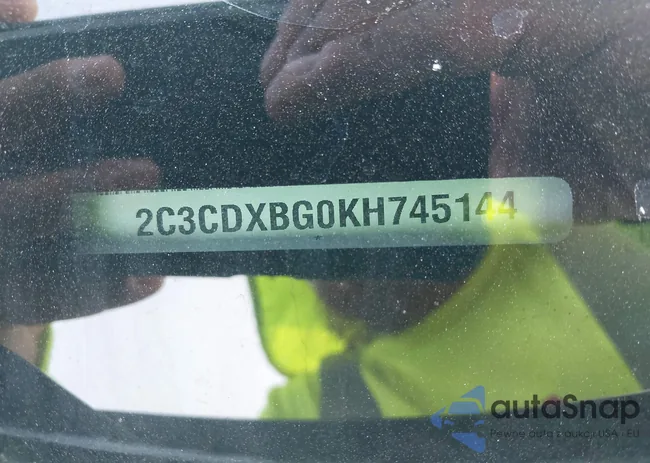 2C3CDXBG0KH745144: 42309829