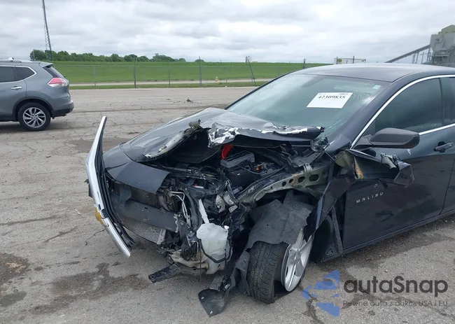 1G1ZB5ST1NF208410: 42309835