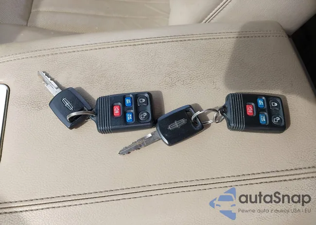 5LMFU28506LJ27356: 42309880