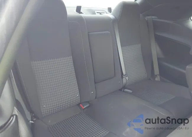 2C3CDZBT2MH572917: 42309883