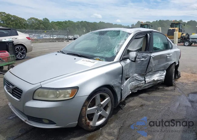 YV1MS382982384776: 42309949