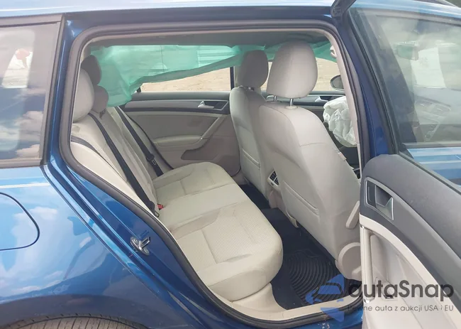 3VWC17AU5GM515228: 42309993