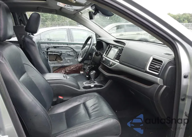 5TDKZRFH5JS542967: 42310018