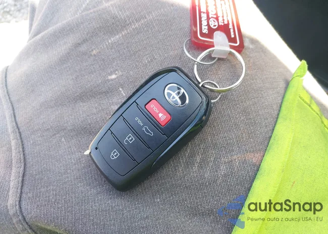 4T1DAACK8SU075358: 42310082