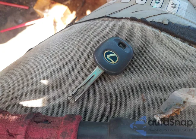 JTJHW31U260017862: 42310120